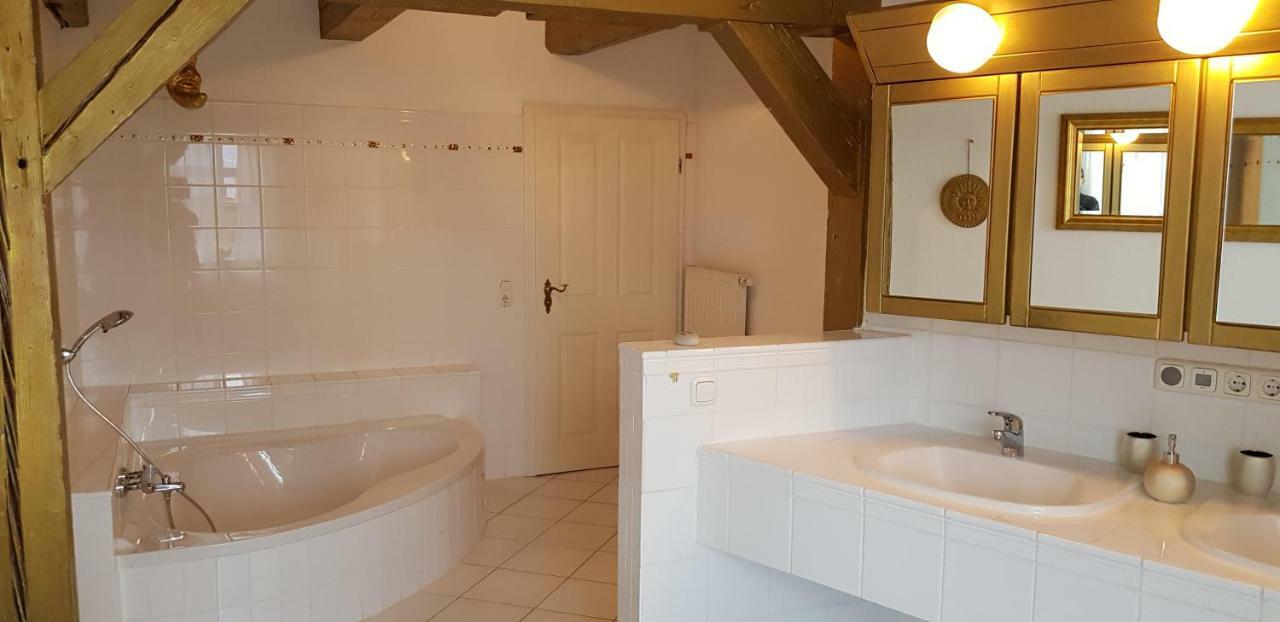 Wipperaublick In Der Oldenstaedter Wassermuehle Uelzen Eksteriør billede